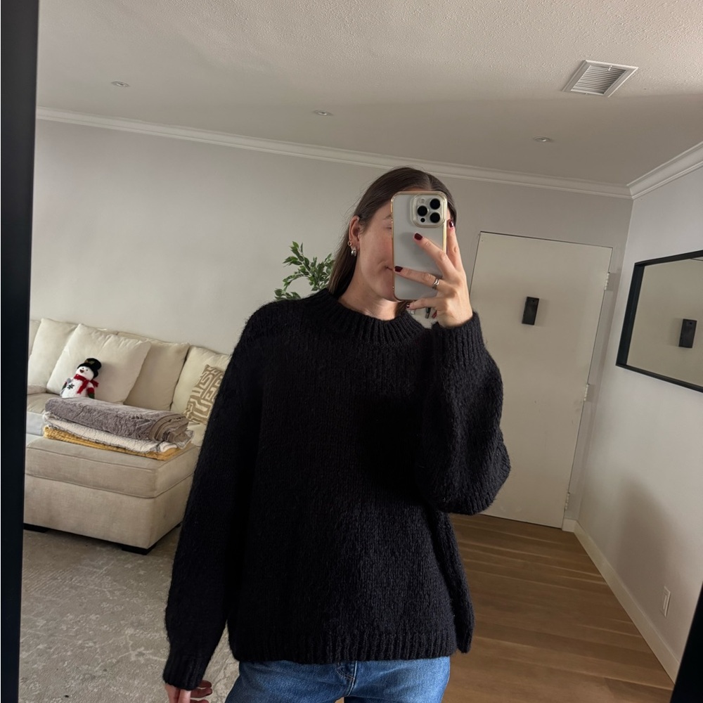 Zara Black Crew Neck Sweater